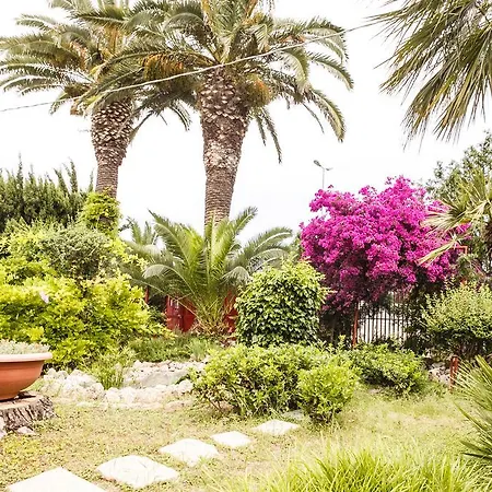 Eden Bed & Breakfast